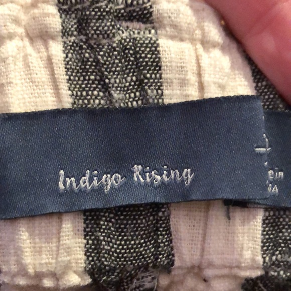 Indigo rising striped linen shorts size large - Picture 8 of 9